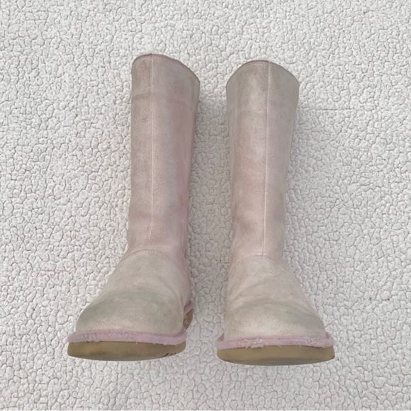EUC Australia UGG suede boots. Size 6.5. Very cute boots with rainbow zipper. - Picture 7 of 10